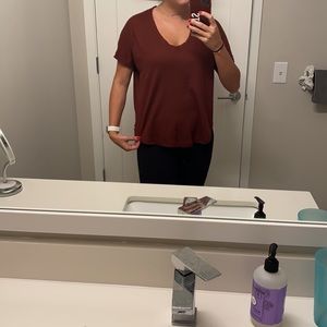 Maroon/brown flowy shirt